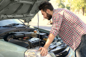 signs your car needs a mechanic